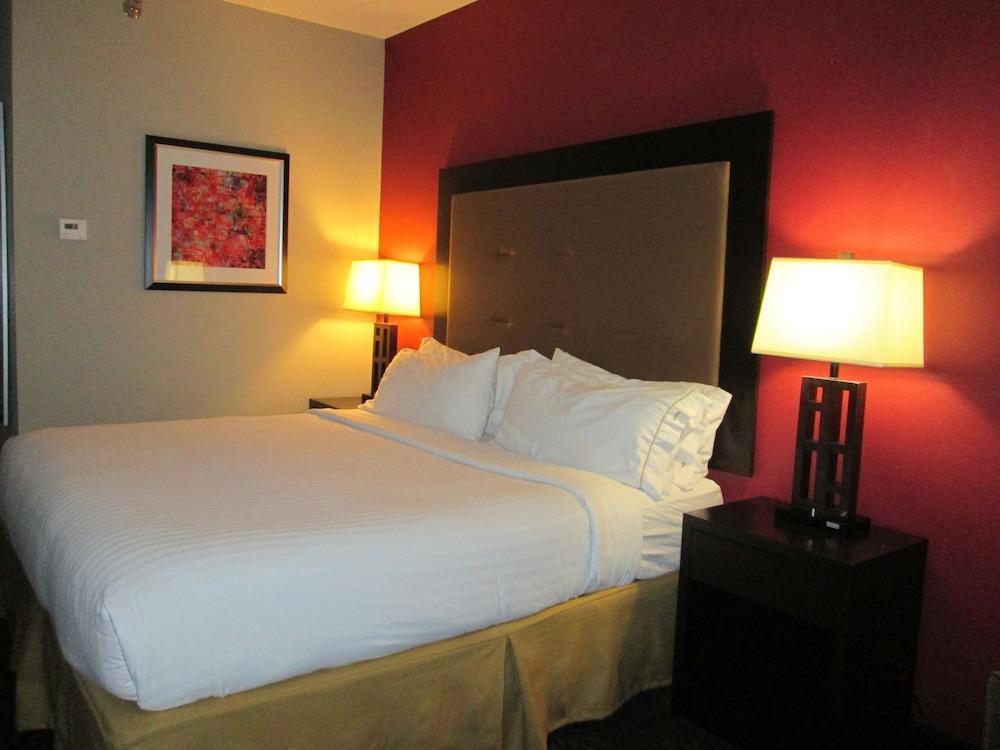 Holiday Inn Express Cloverdale - Greencastle By Ihg Bagian luar foto