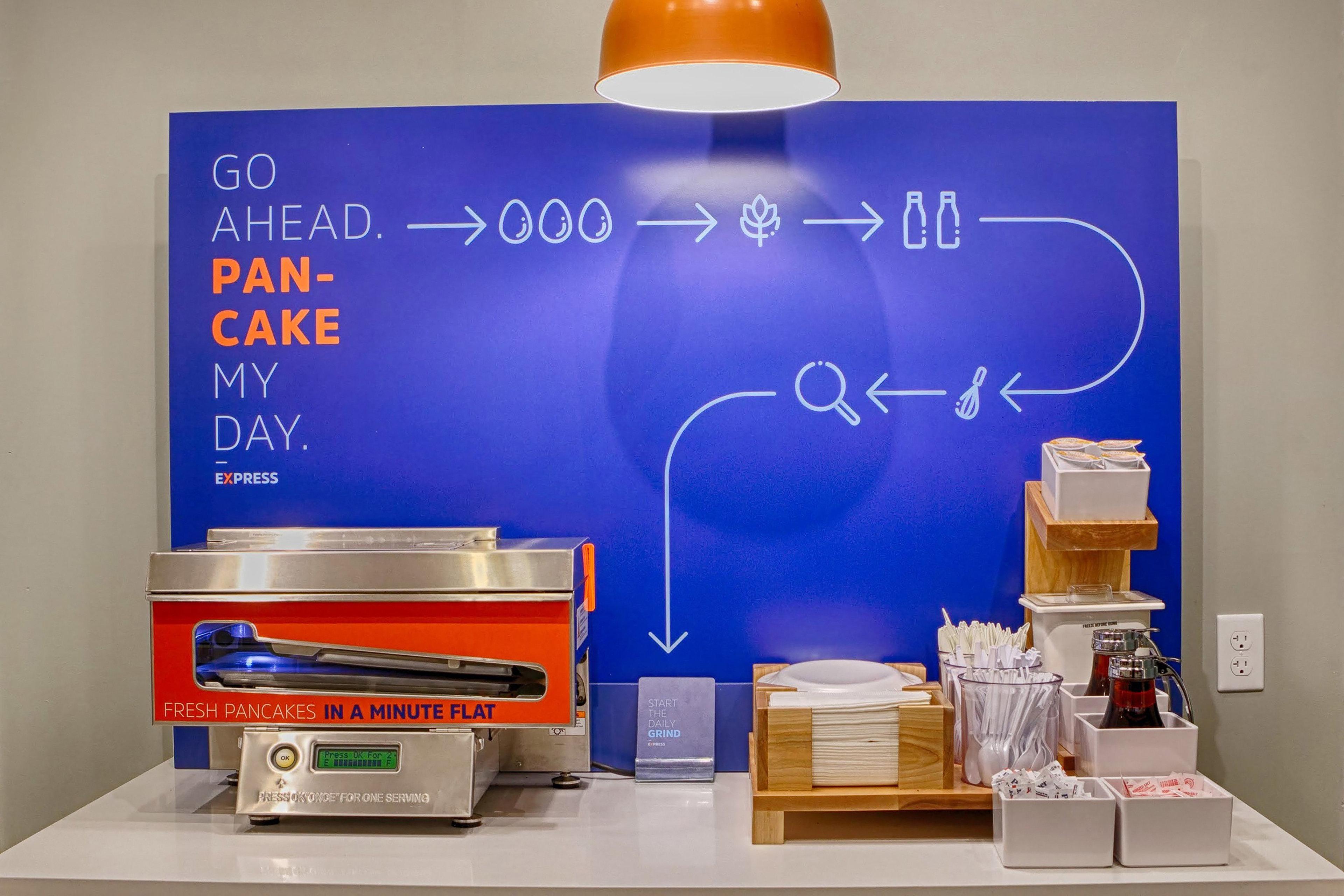 Holiday Inn Express Cloverdale - Greencastle By Ihg Bagian luar foto