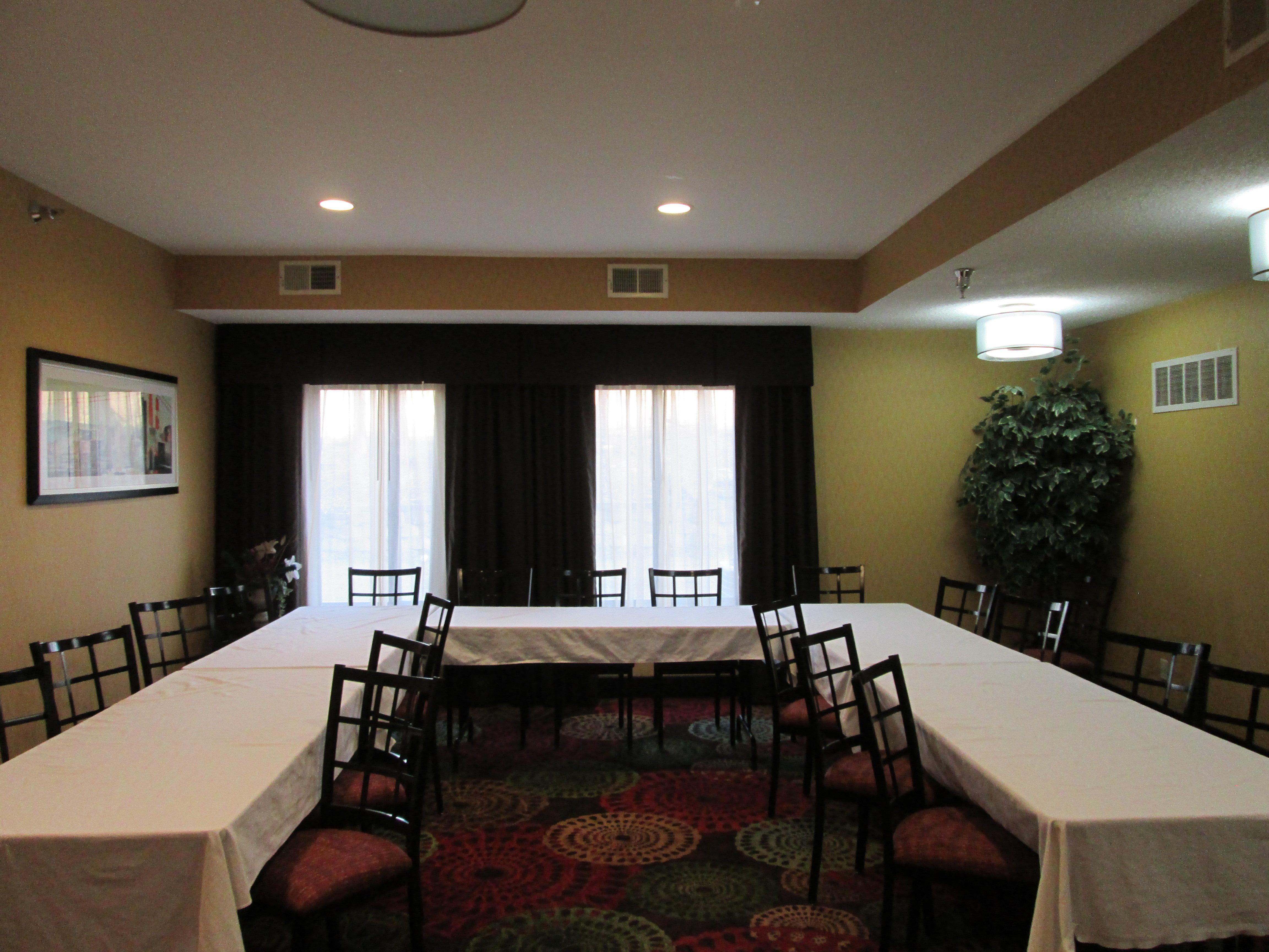 Holiday Inn Express Cloverdale - Greencastle By Ihg Bagian luar foto