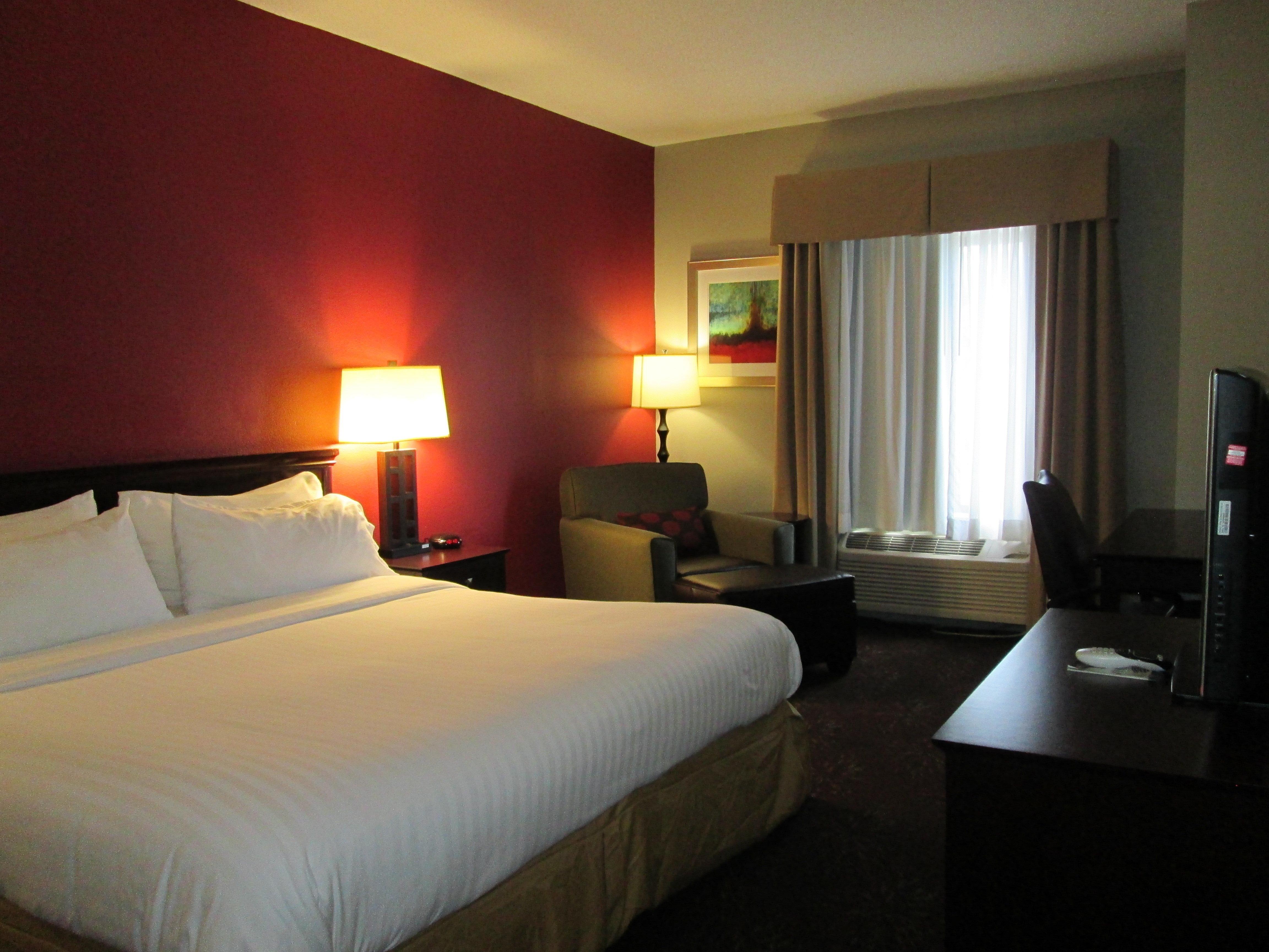 Holiday Inn Express Cloverdale - Greencastle By Ihg Bagian luar foto
